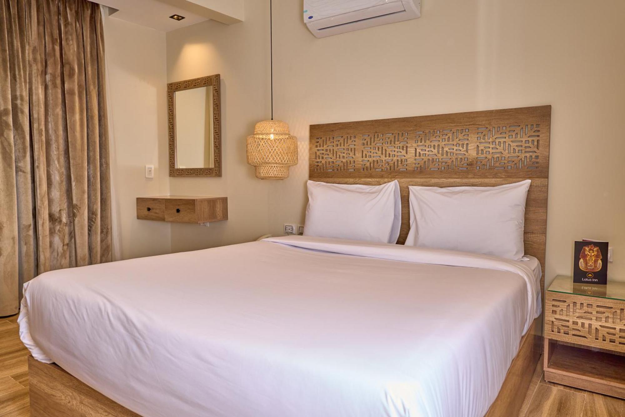 Lotus Inn Kafret el-Gabal エクステリア 写真